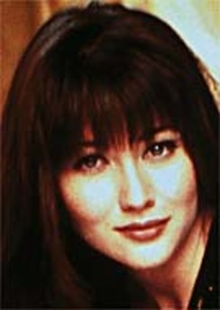 Shannen Doherty Interviews Tele At